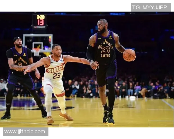 2003年小牛队与湖人队的经典对决回顾与战术分析